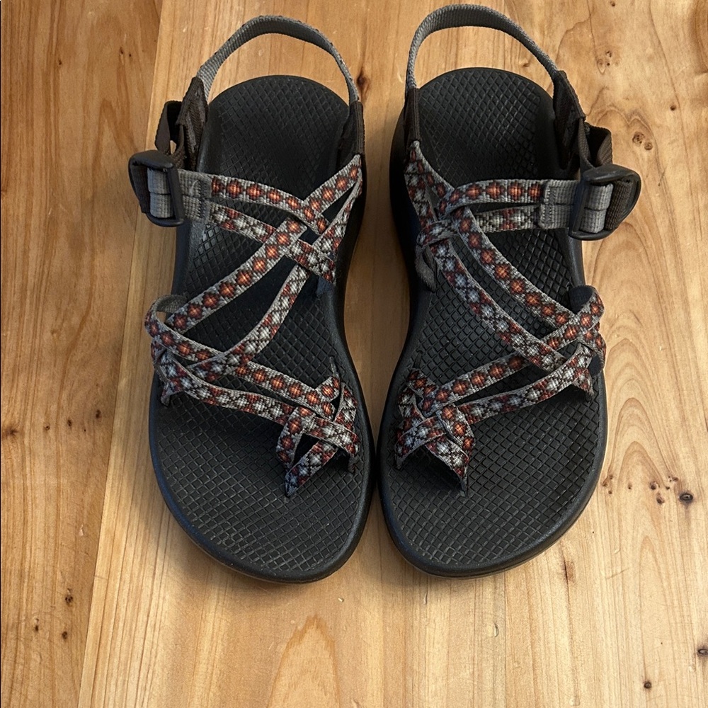 Chacos women’s sandals 7 good condition